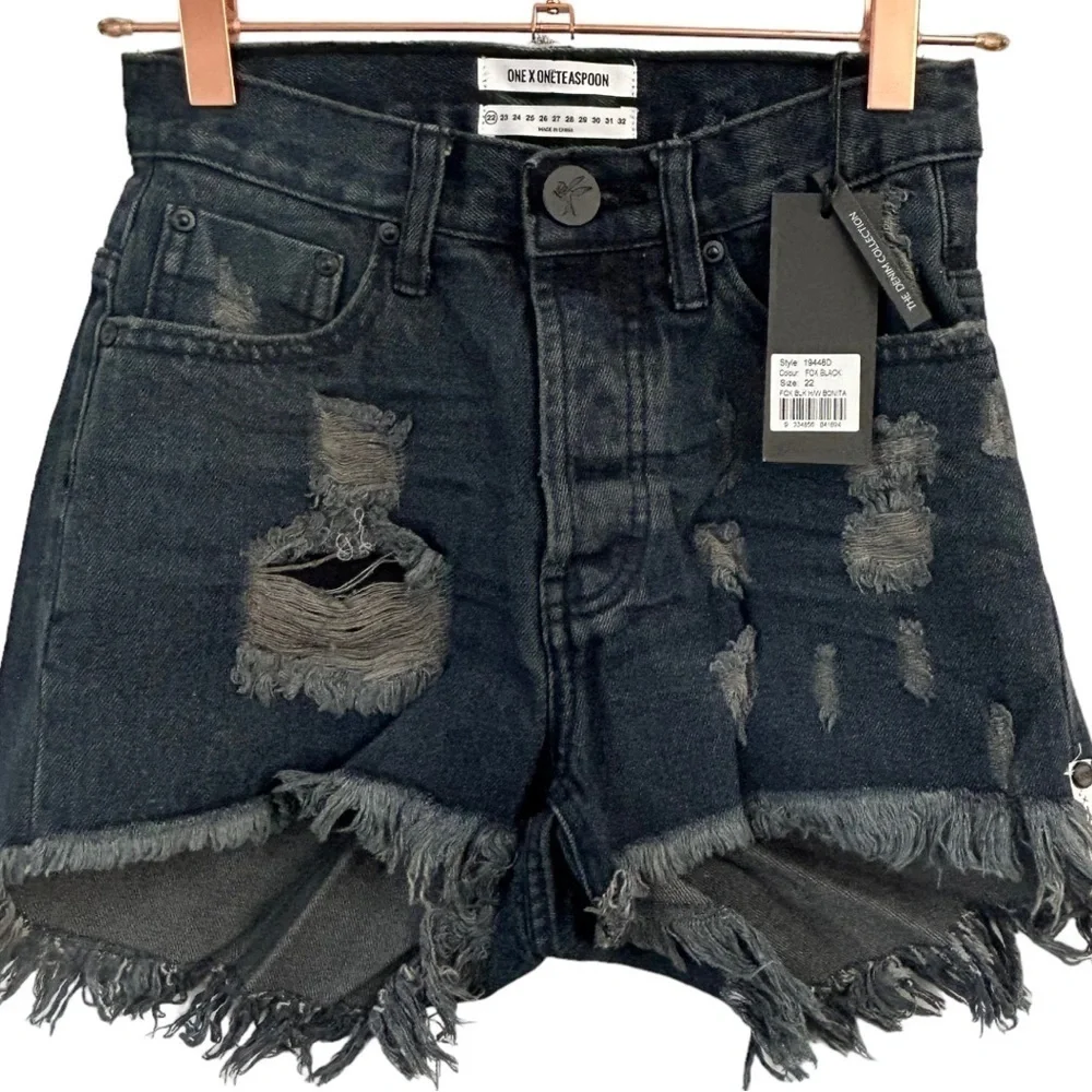 ONE Teaspoon Fox Black High Waist Bonita Distressed Denim Shorts Size 22 New - Picture 2 of 11